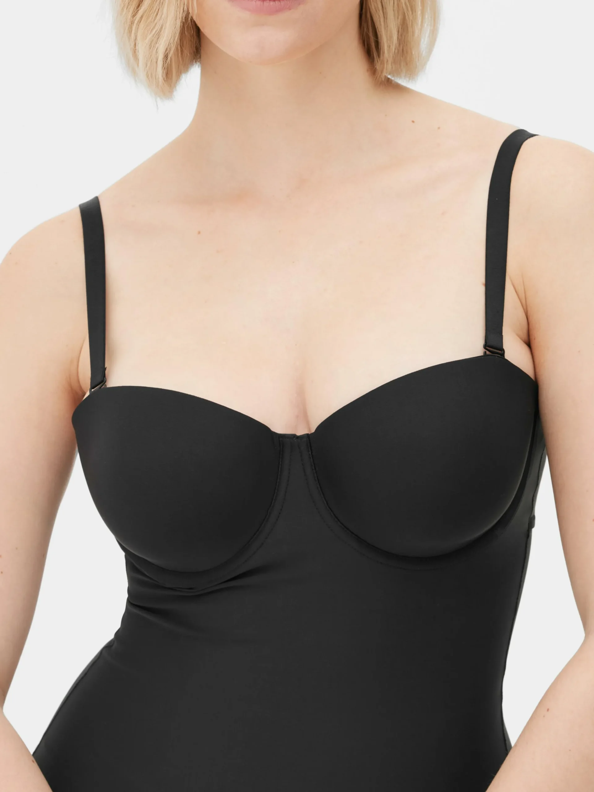 Body Gainant En Lycra Avec Bonnets Intégrés