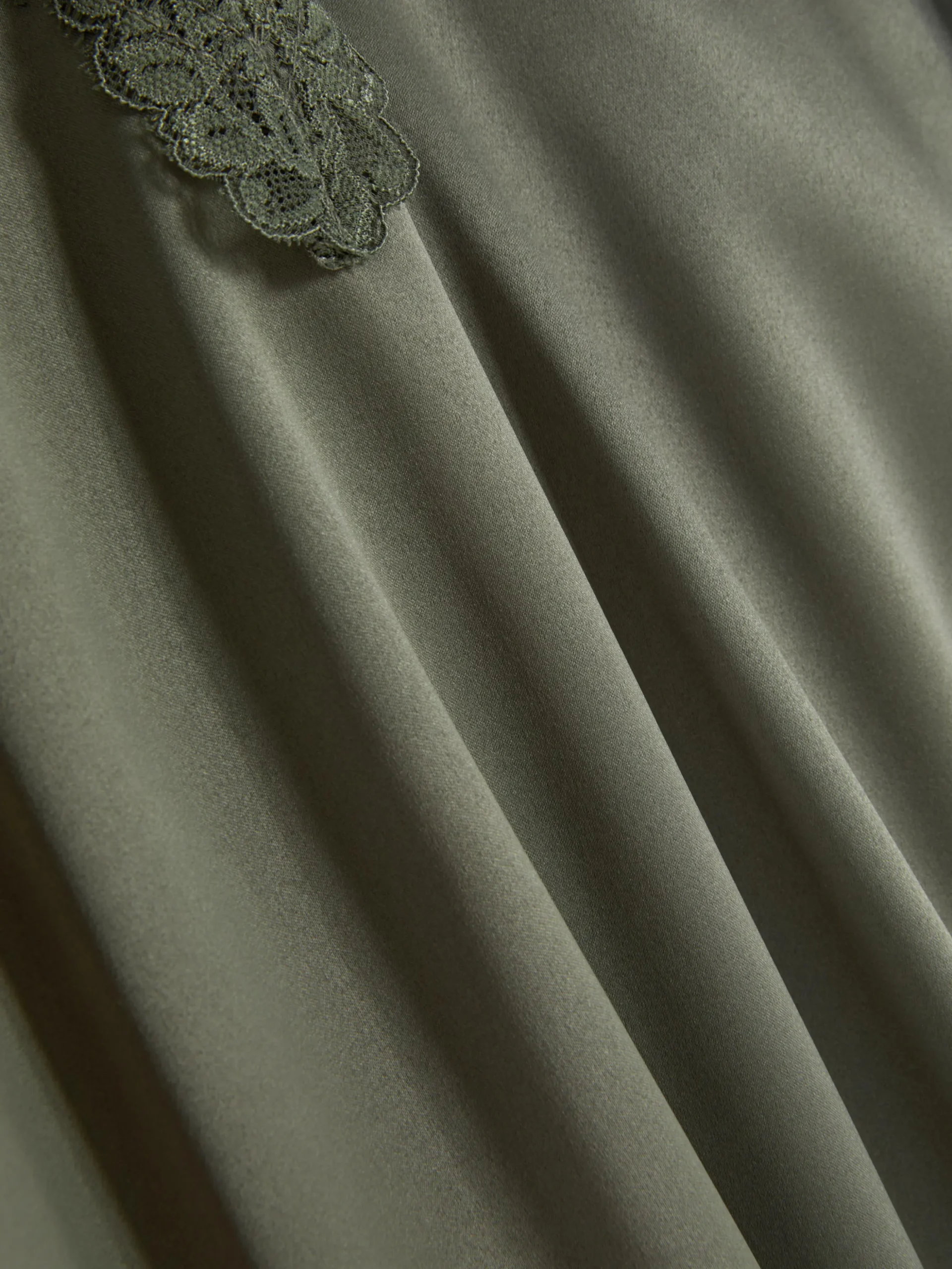 Caraco De Pyjama En Satin Et Dentelle à Coordonner