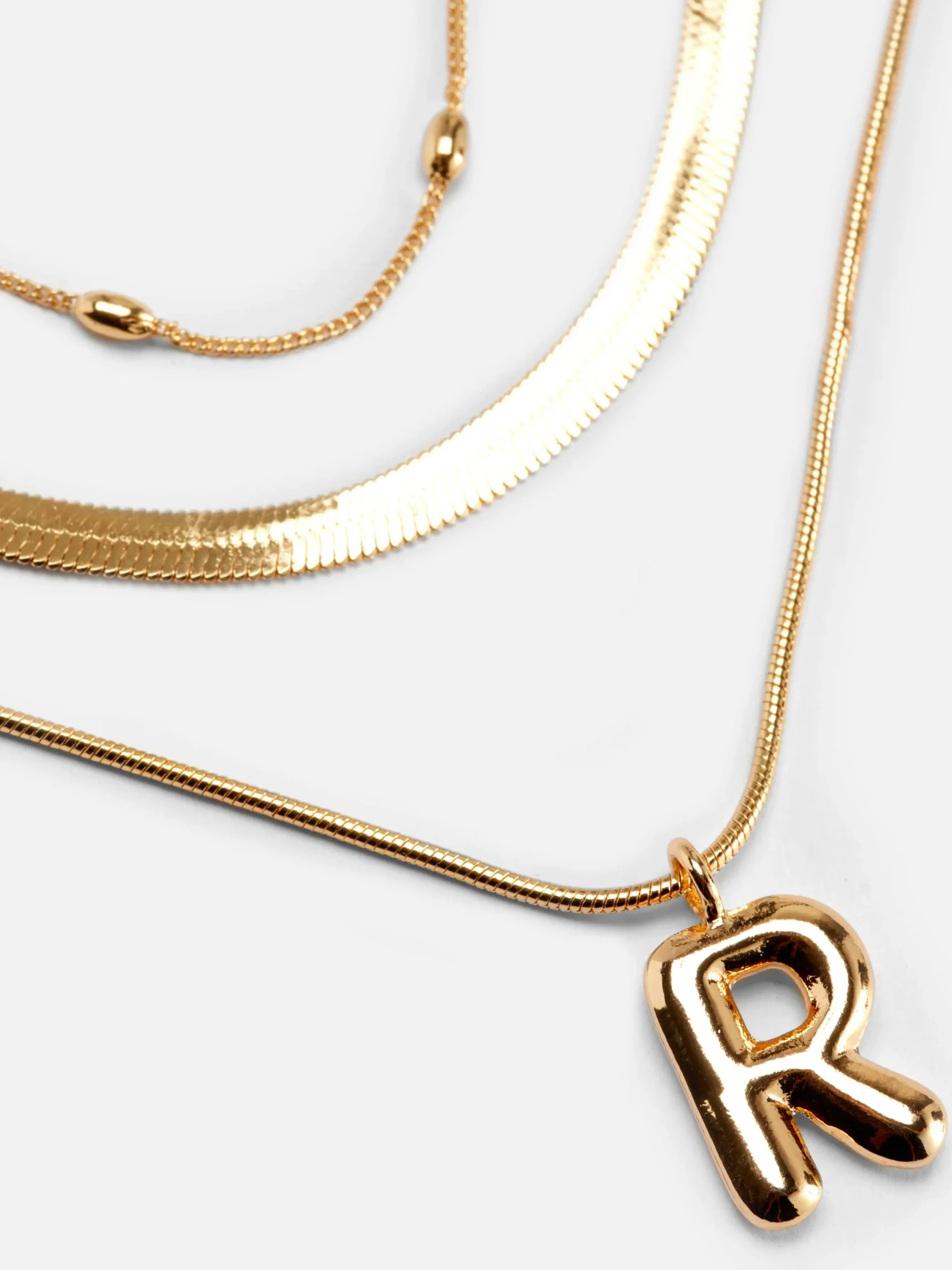 Collier à Superpositions Bouffant Avec Initiale