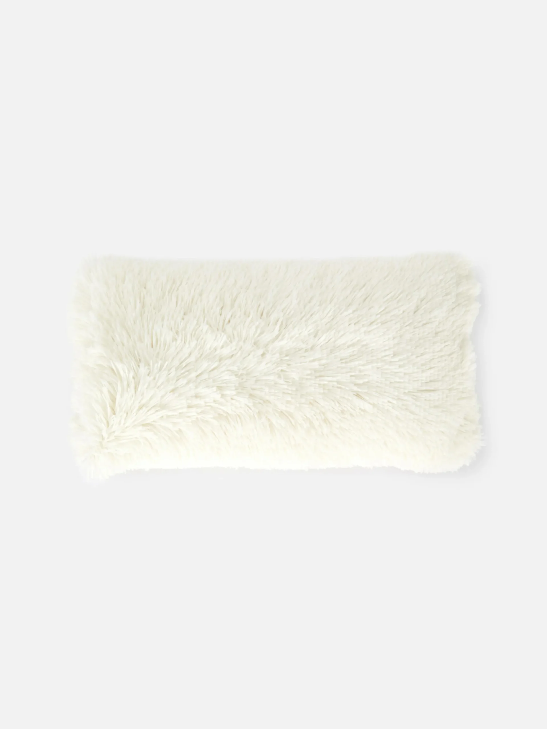 Coussin Duveteux De Forme Allongée