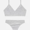 Ensemble Brassière Triangle Et String Sans Coutures
