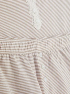 Ensemble Caraco Et Short De Pyjama à Dentelle