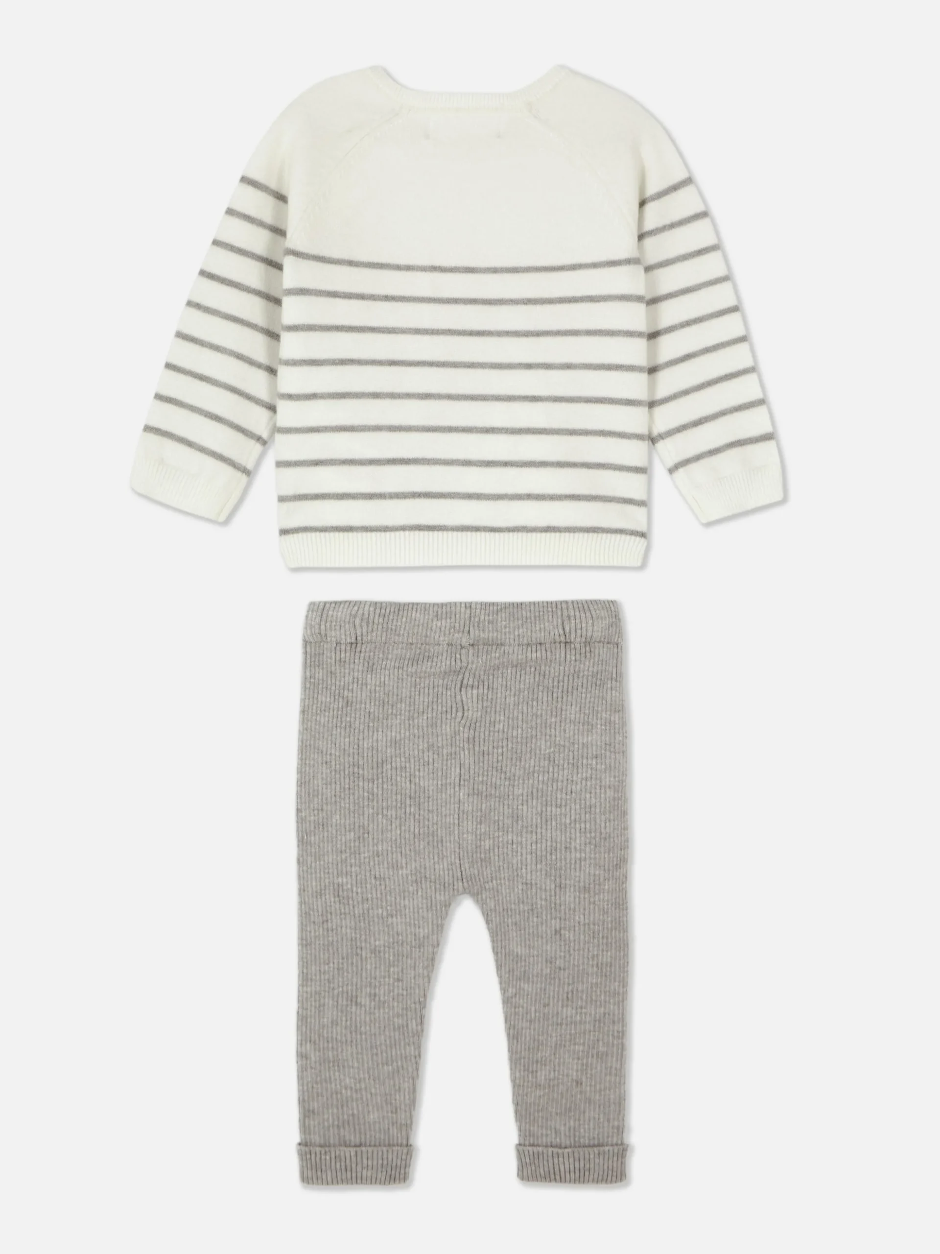 Ensemble Pull En Maille Et Legging à Rayures