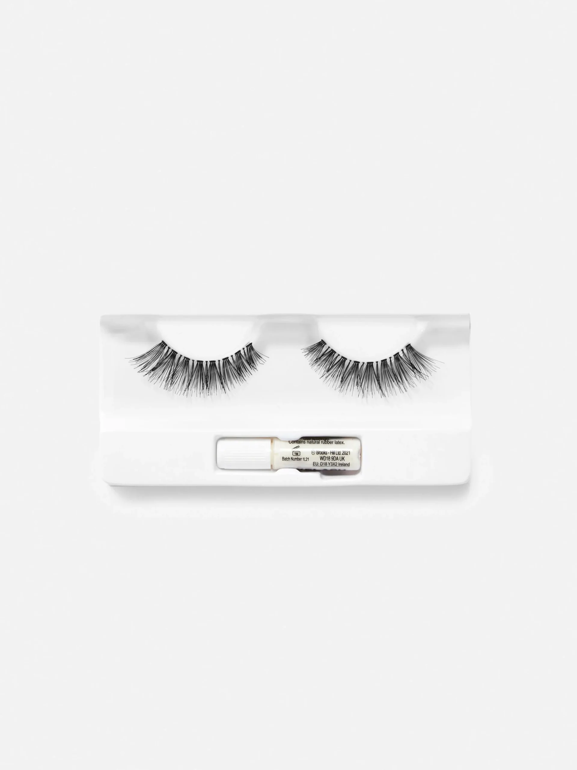 Faux Cils à Coller