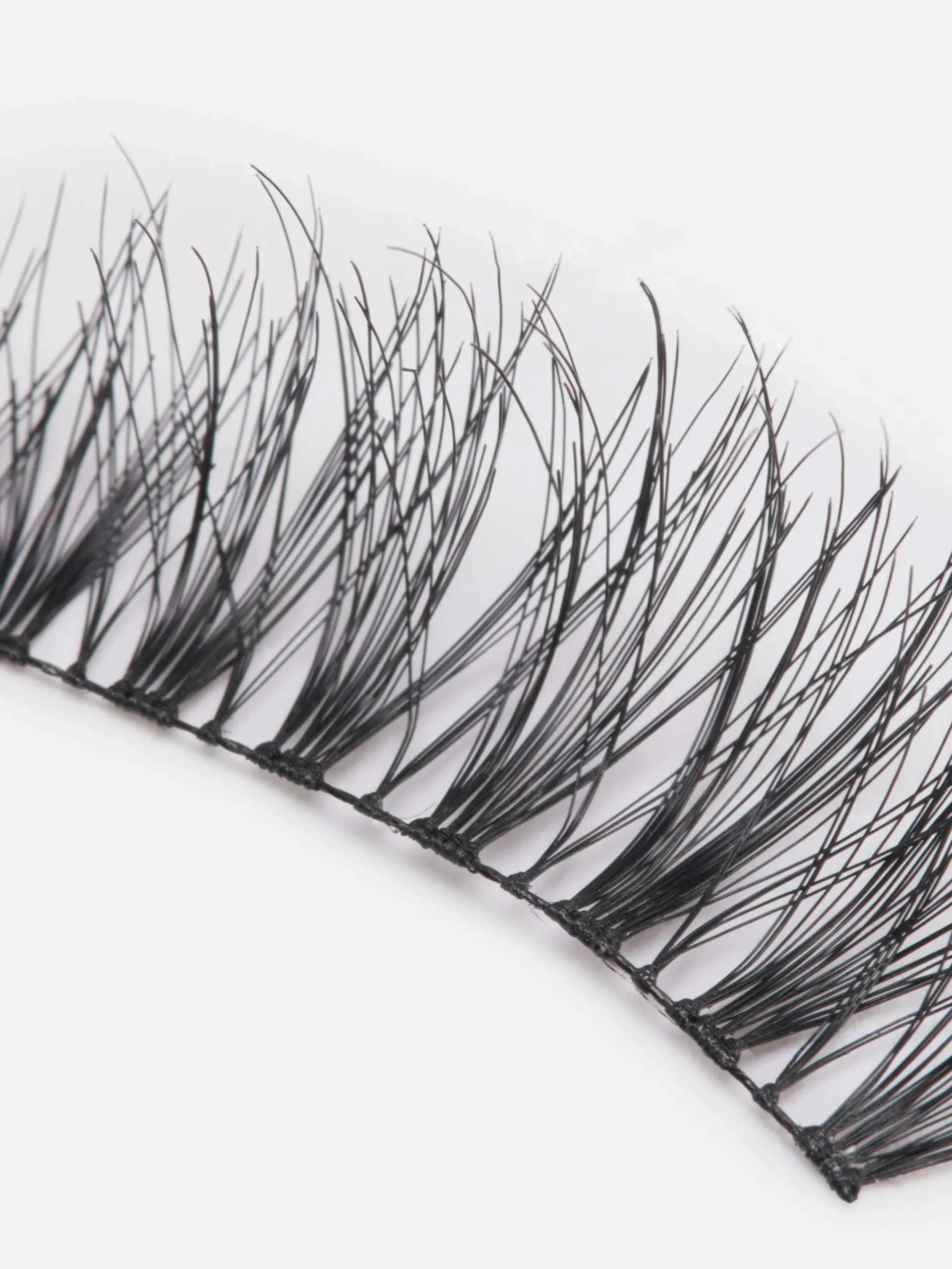 Faux Cils à Coller