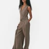 Gilet De Costume Asymétrique Boutonné Sur Le Devant