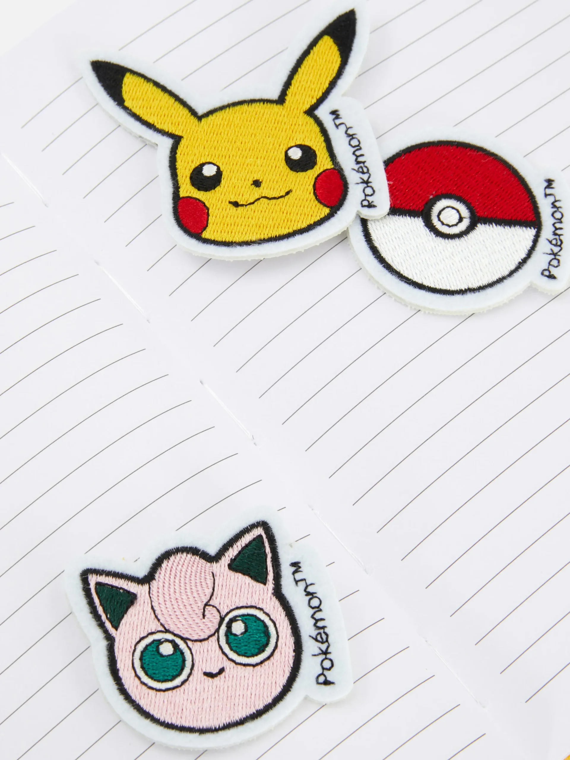 Lot D'écussons Pokémon