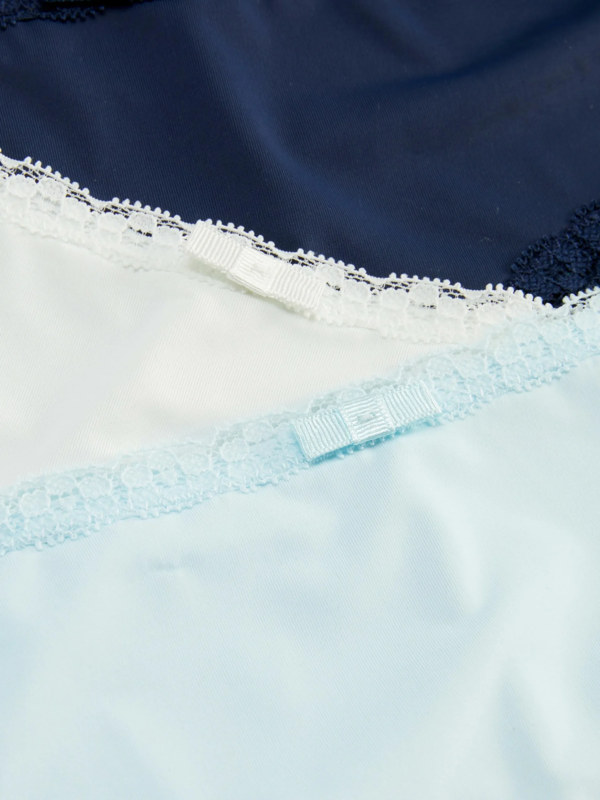 Lot De 3 Shortys Bordés De Dentelle