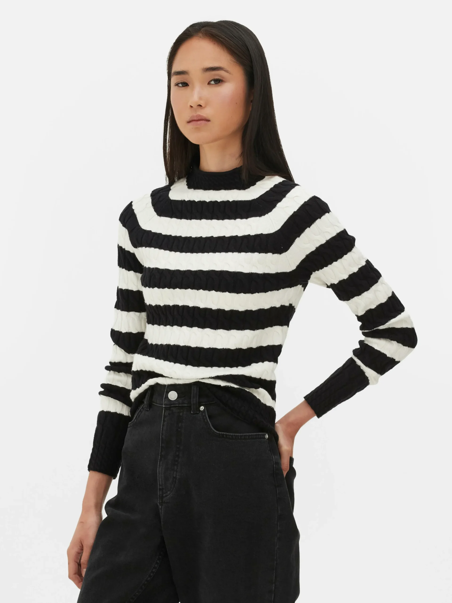 Pull En Maille Torsadée à Col Montant