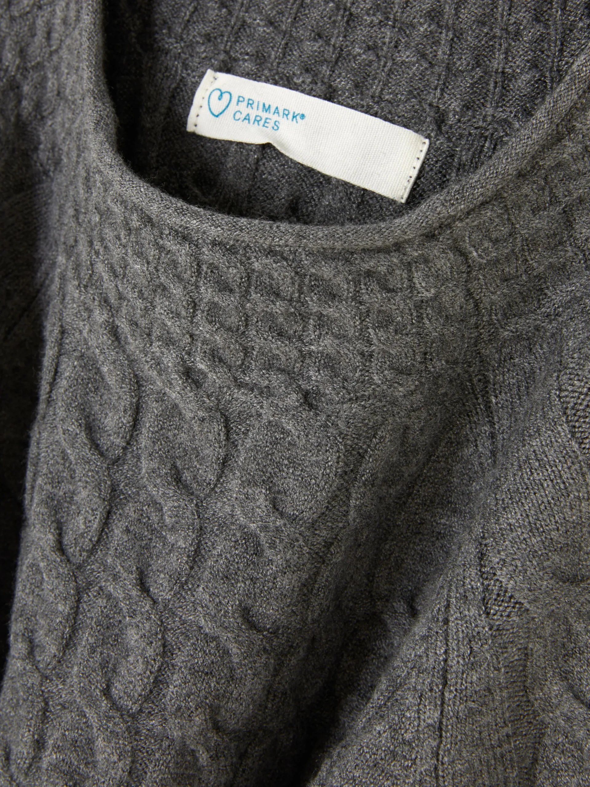 Pull En Maille Torsadée à Col Montant