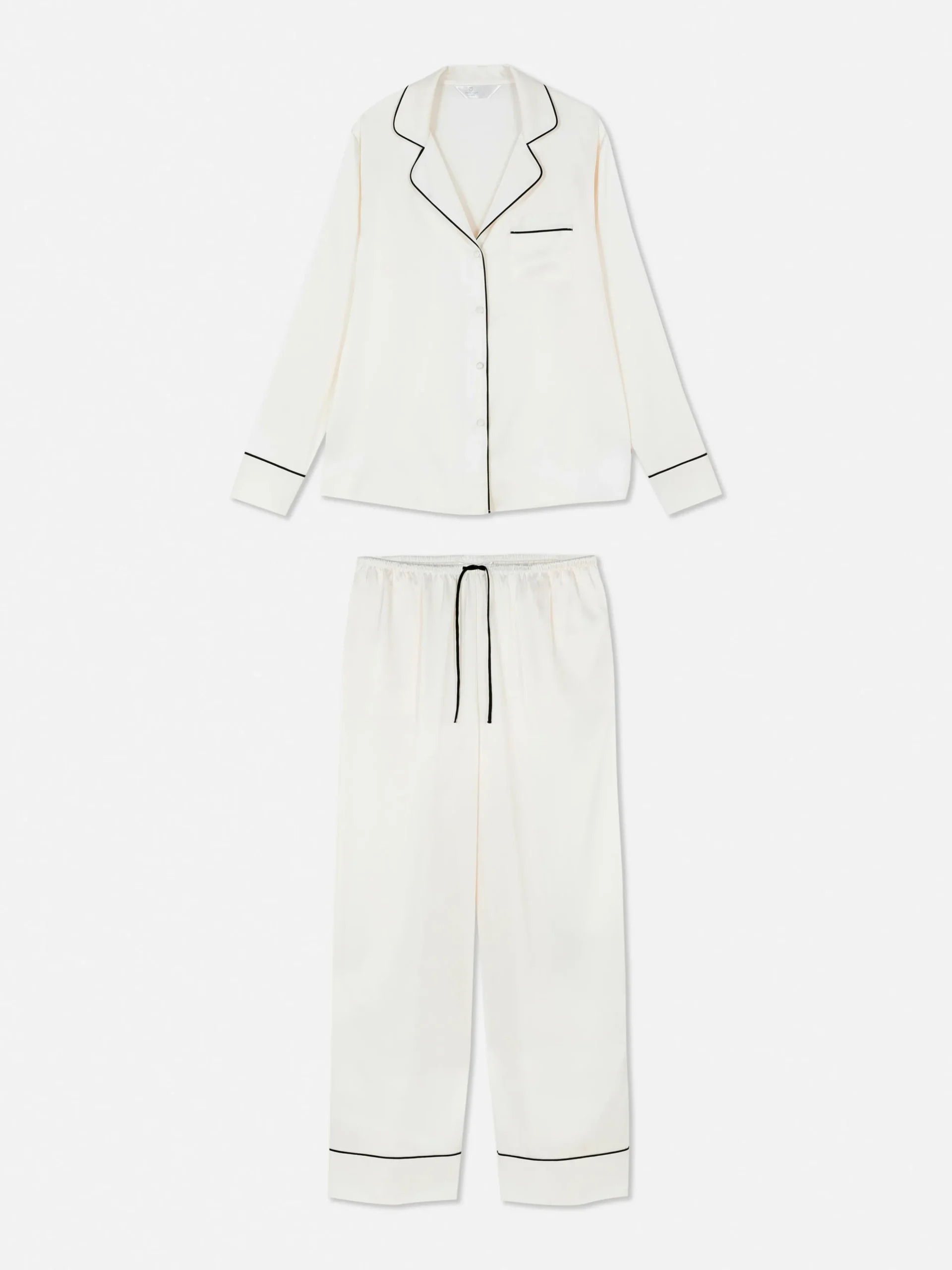 Pyjama Chemise à Manches Longues En Satin