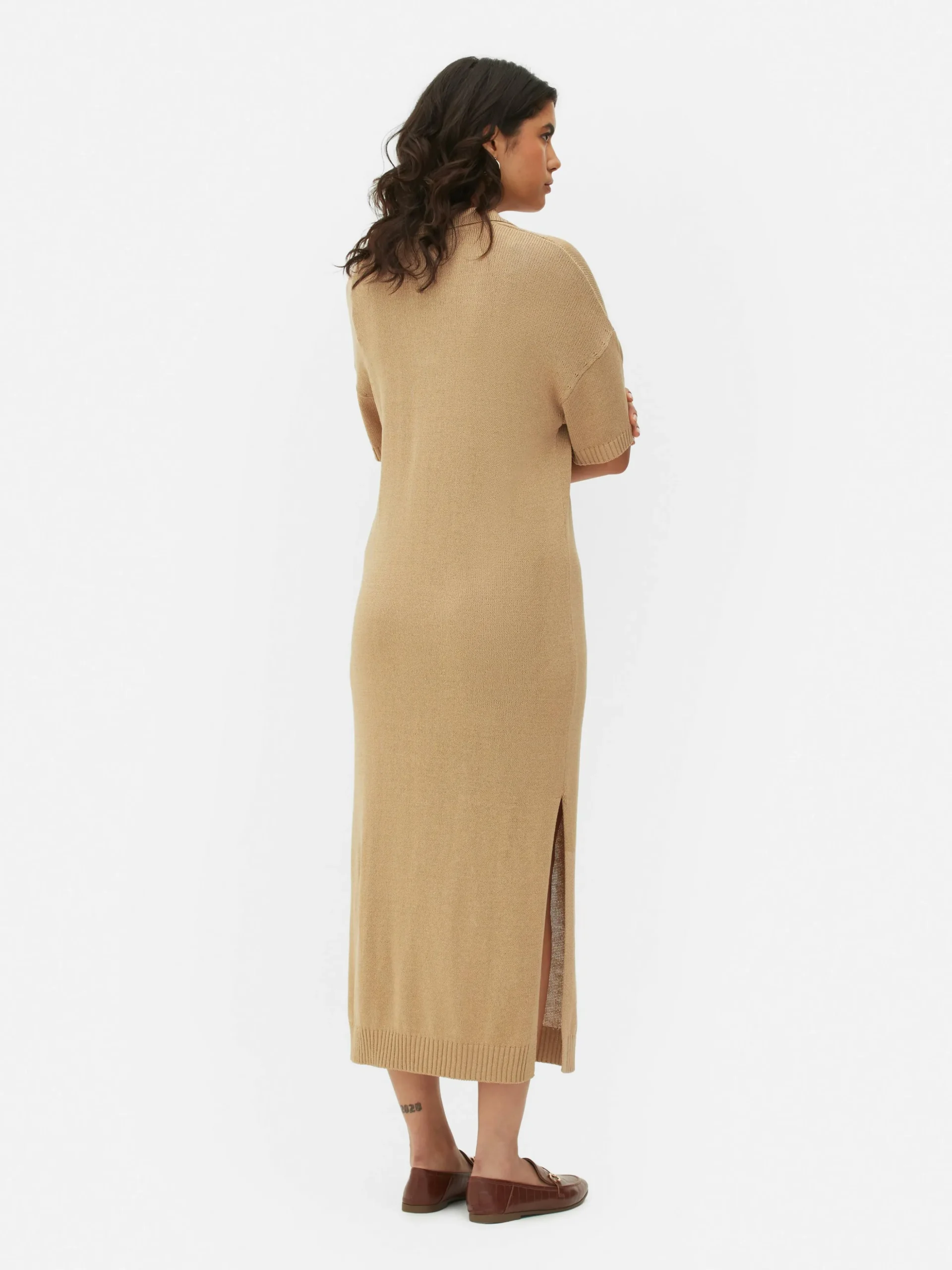 Robe Mi-longue Avec Col En V