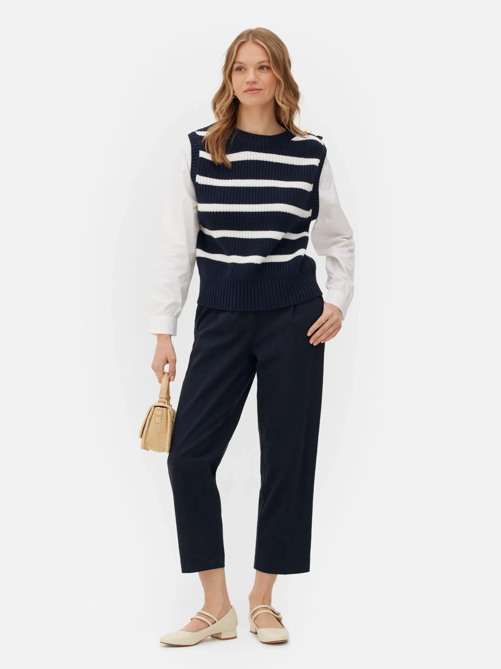 Tenue Deux-en-un Débardeur En Tricot Et Chemise